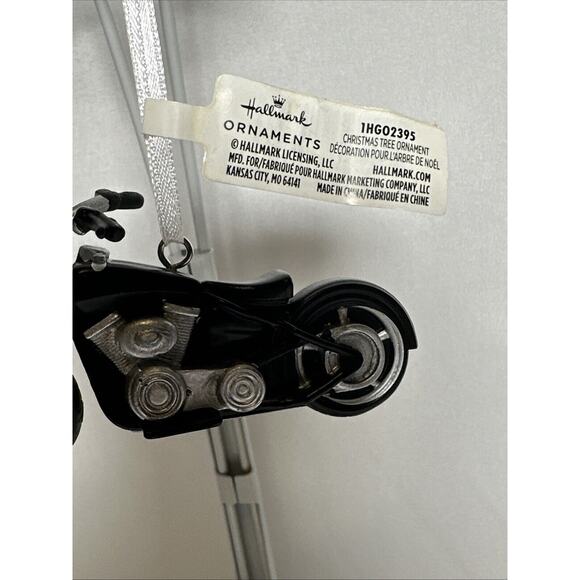 Hallmark Keepsake Motorcycle Ornament NWT - Picture 2 of 4